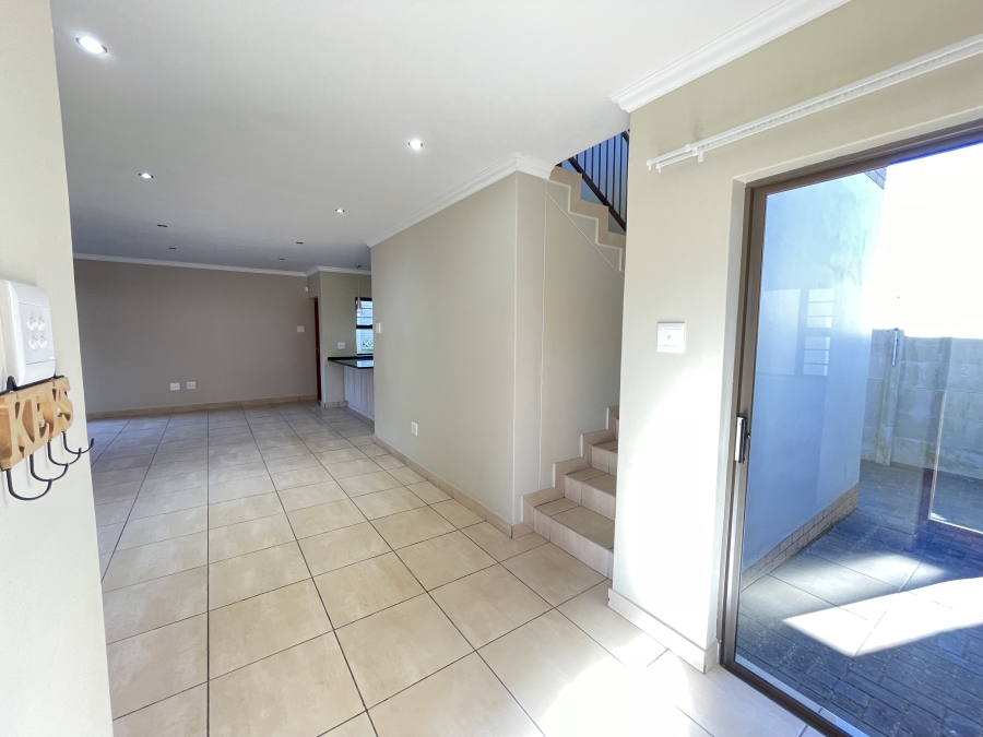 To Let 3 Bedroom Property for Rent in Berea Eastern Cape